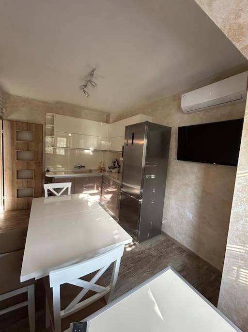 Luxurious Flat Pleven Center Apartment Luaran gambar