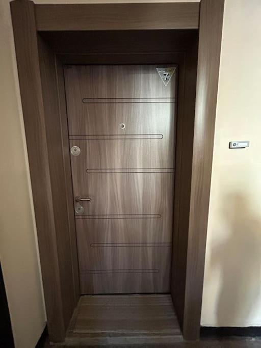 Luxurious Flat Pleven Center Apartment Luaran gambar